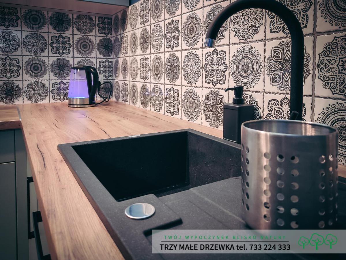 Trzy Male Drzewka Apartment Wielka Wies  Exterior photo